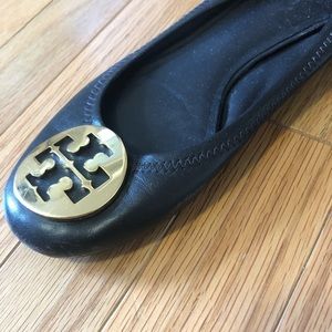 TORY BURCH brown leather flats